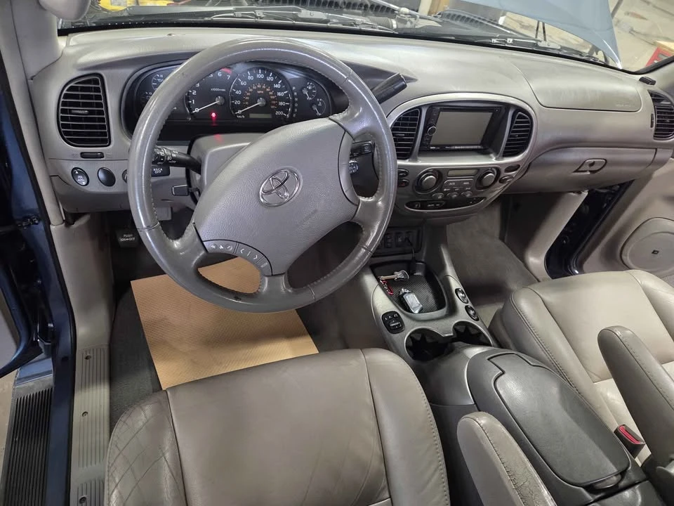 2007 Toyota Sequoia 1st Gen - Image 7 of 8