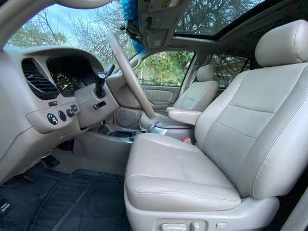 2007 Toyota Sequoia 1st Gen - Image 14 of 21