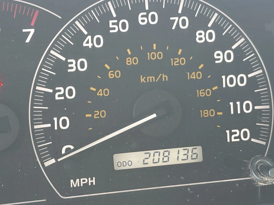 2007 Toyota Sequoia 1st Gen - Image 18 of 21