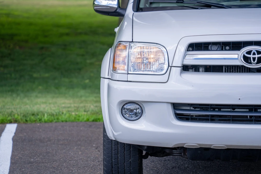 2007 Toyota Sequoia 1st Gen - Image 19 of 31