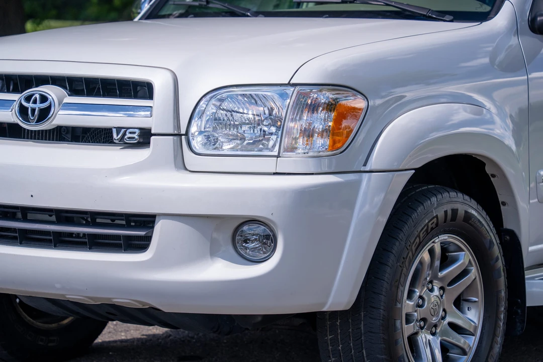 2007 Toyota Sequoia 1st Gen - Image 22 of 31