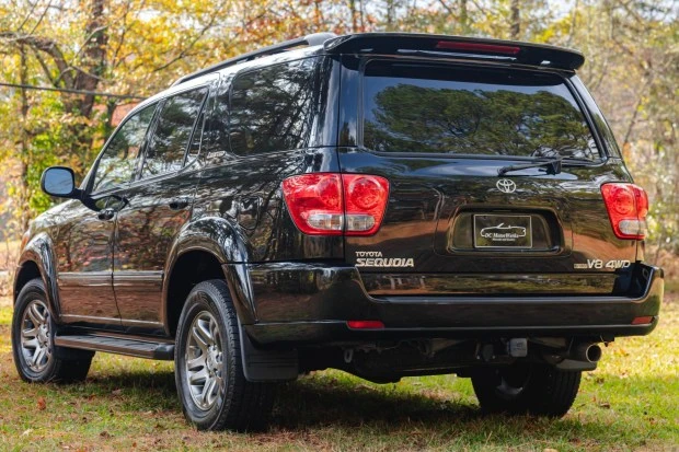 2007 Toyota Sequoia 1st Gen - Image 2 of 7