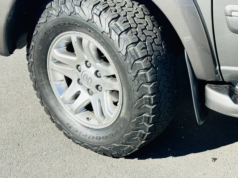 2007 Toyota Sequoia 1st Gen - Image 18 of 21