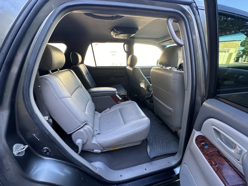2007 Toyota Sequoia 1st Gen - Image 15 of 21