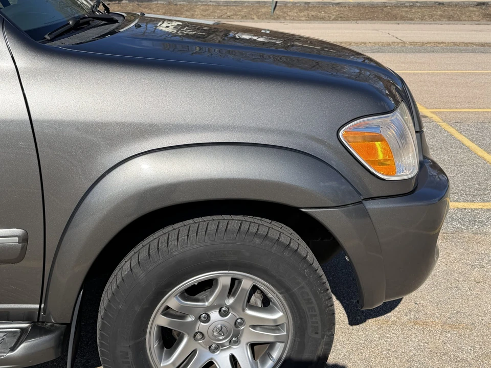 2007 Toyota Sequoia 1st Gen - Image 17 of 31