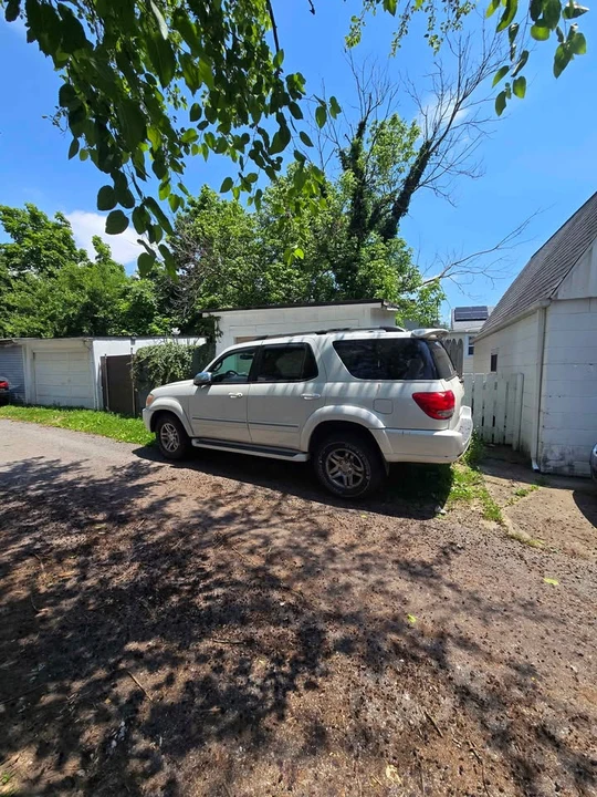 2007 Toyota Sequoia 1st Gen - Image 7 of 10
