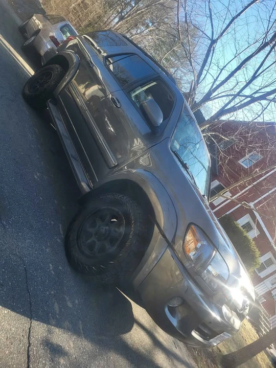 2007 Toyota Sequoia 1st Gen - Image 3 of 6
