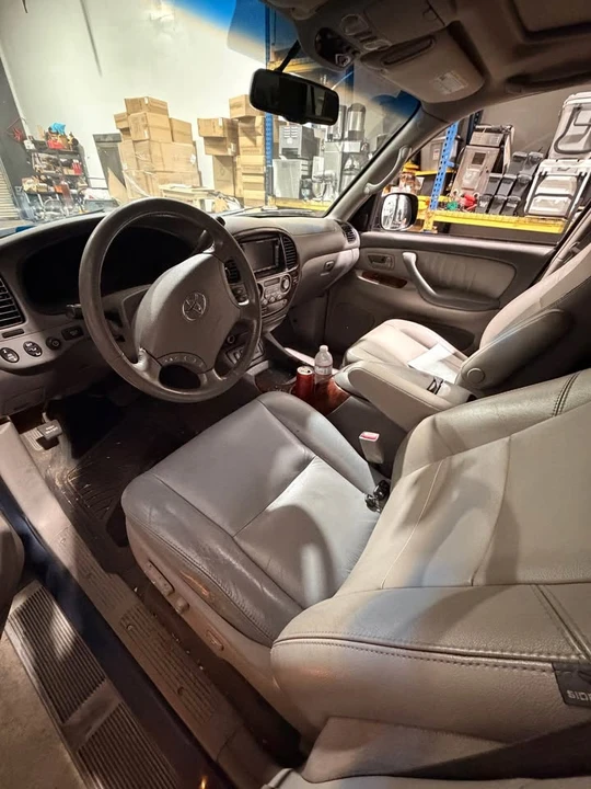2007 Toyota Sequoia 1st Gen - Image 2 of 7