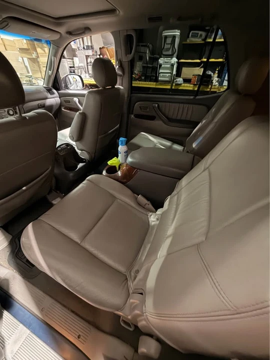 2007 Toyota Sequoia 1st Gen - Image 3 of 7