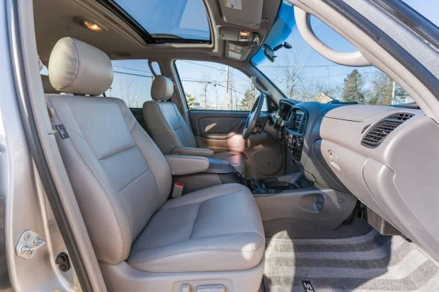 2007 Toyota Sequoia 1st Gen - Image 4 of 7