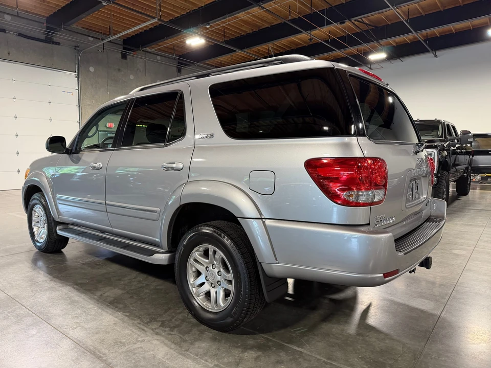 2007 Toyota Sequoia 1st Gen - Image 26 of 31