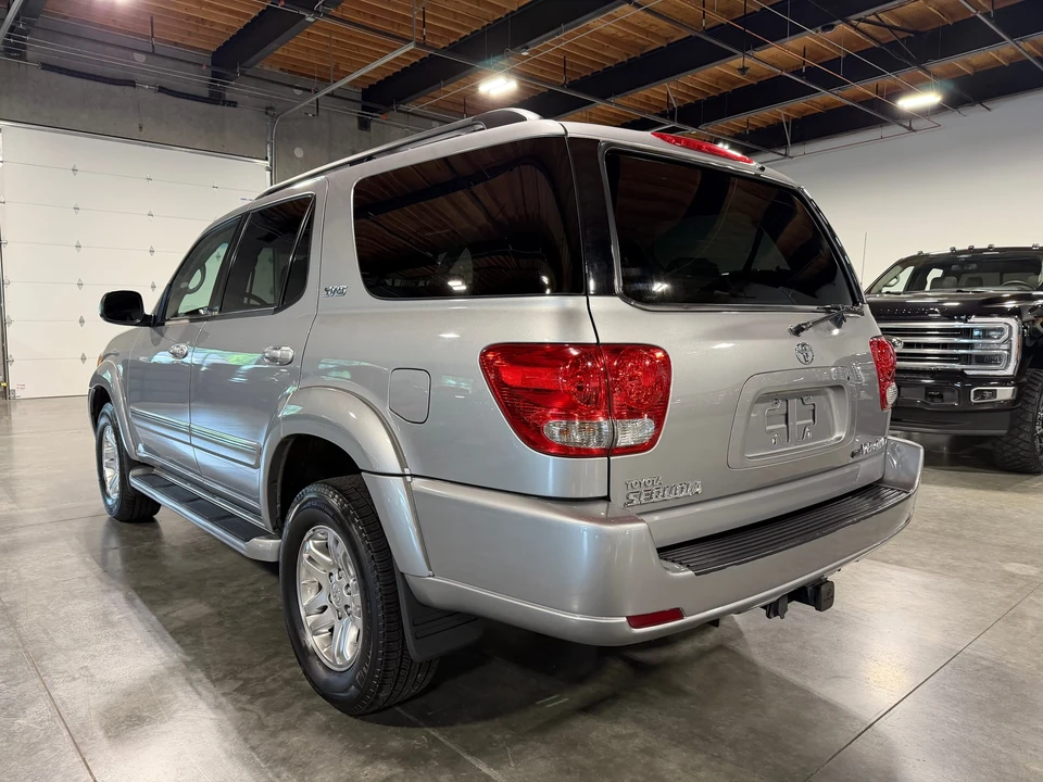 2007 Toyota Sequoia 1st Gen - Image 27 of 31