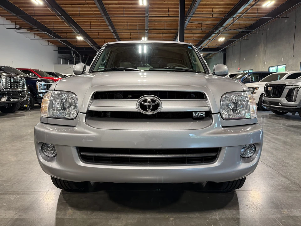 2007 Toyota Sequoia 1st Gen - Image 7 of 31