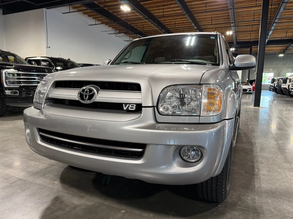 2007 Toyota Sequoia 1st Gen - Image 6 of 31