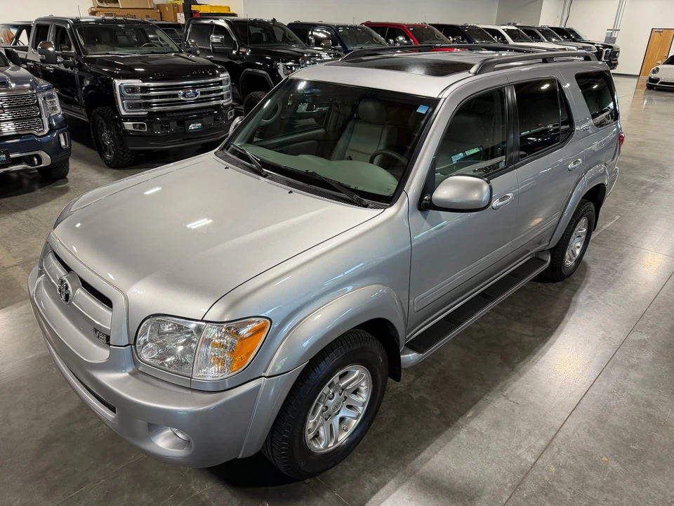 2007 Toyota Sequoia 1st Gen - Image 4 of 31