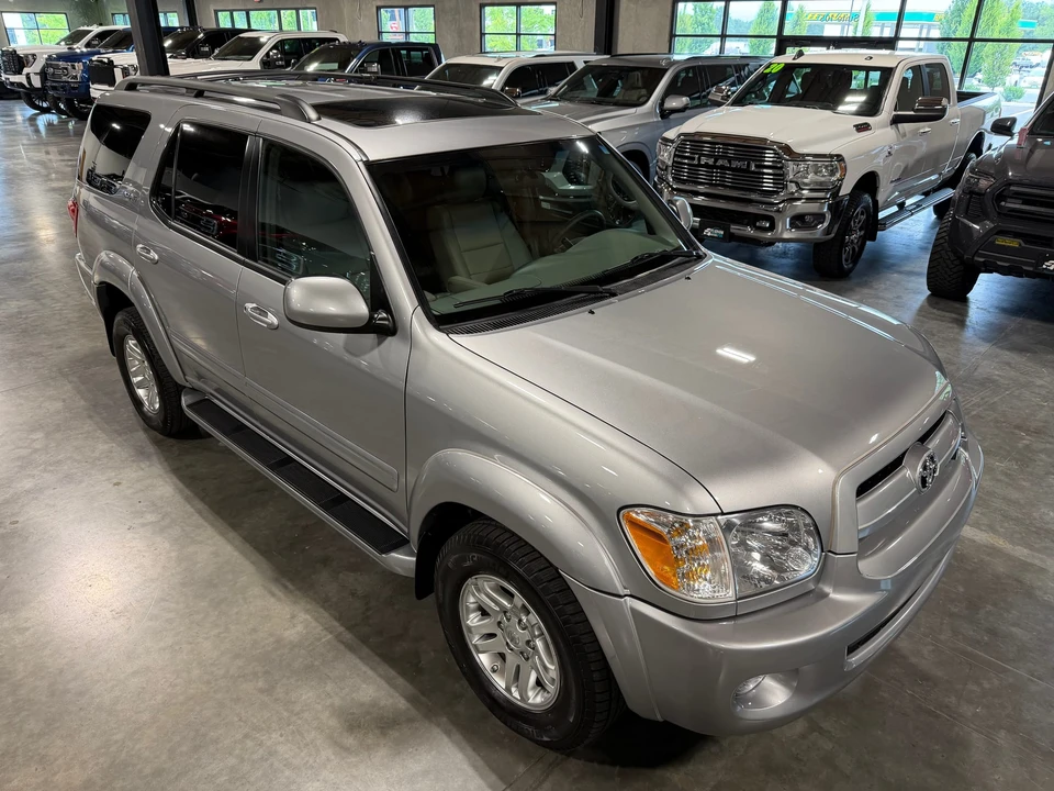 2007 Toyota Sequoia 1st Gen - Image 9 of 31