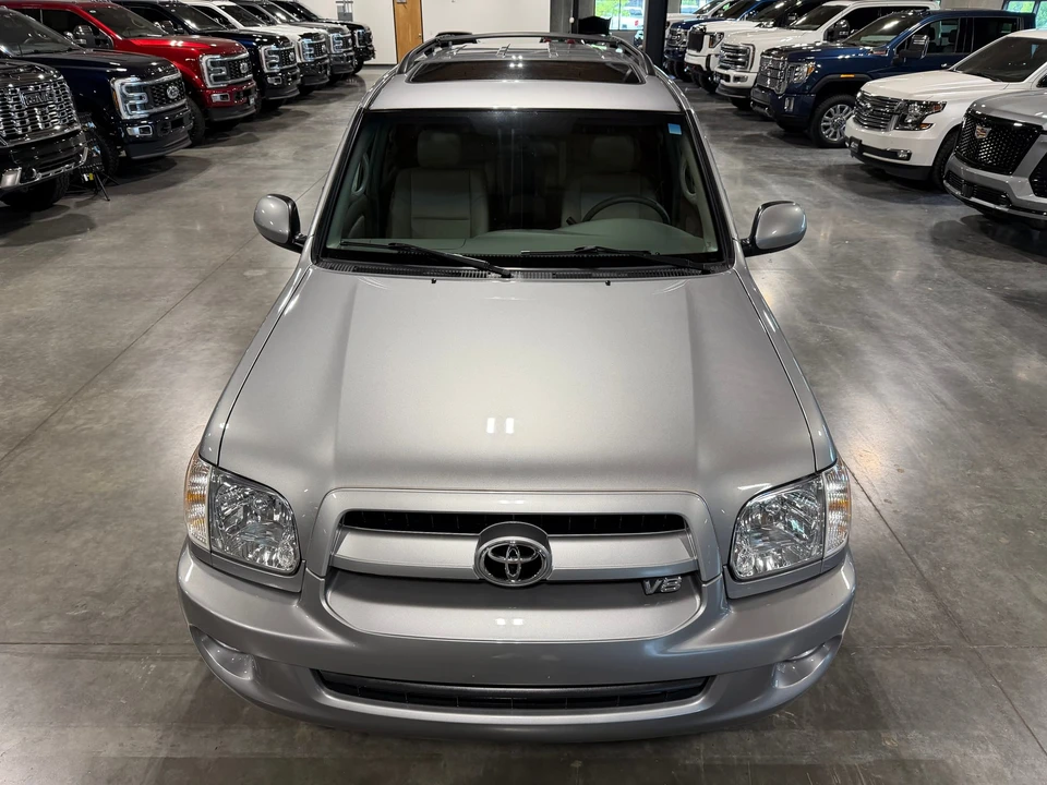 2007 Toyota Sequoia 1st Gen - Image 8 of 31