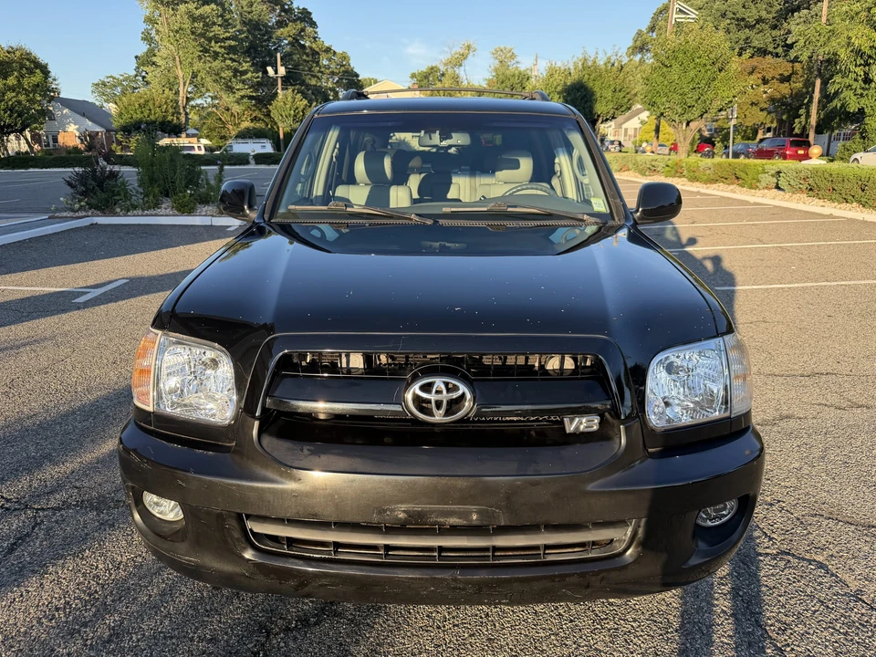 2007 Toyota Sequoia 1st Gen - Image 26 of 31