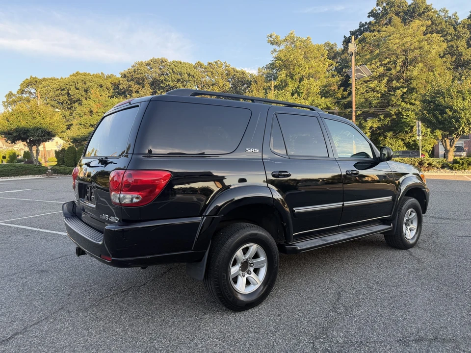 2007 Toyota Sequoia 1st Gen - Image 20 of 31