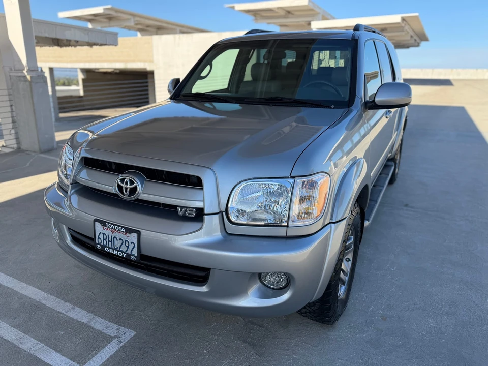 2007 Toyota Sequoia 1st Gen - Image 26 of 31