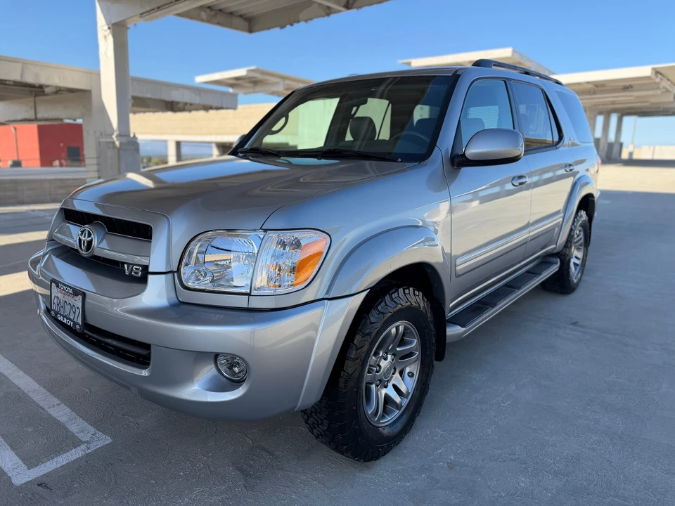 2007 Toyota Sequoia 1st Gen - Image 21 of 31
