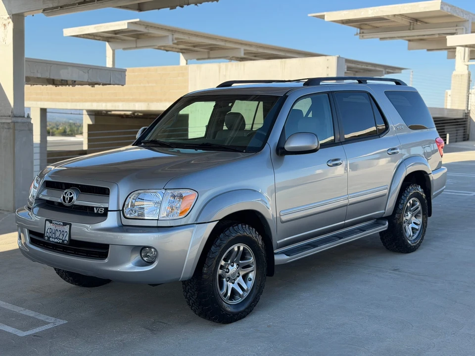 2007 Toyota Sequoia 1st Gen - Image 19 of 31