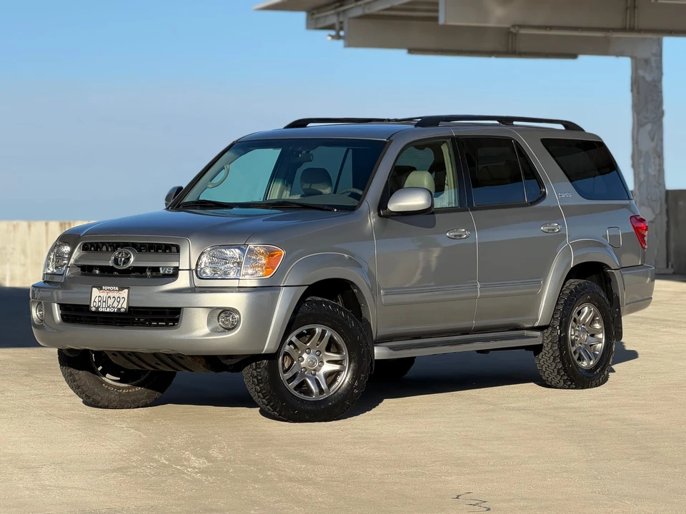 2007 Toyota Sequoia 1st Gen - Image 9 of 31