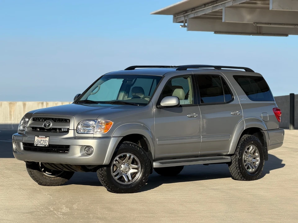 2007 Toyota Sequoia 1st Gen - Image 6 of 31