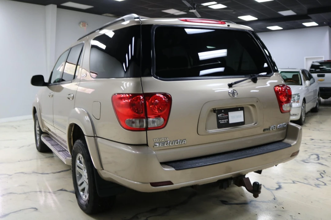 2007 Toyota Sequoia 1st Gen - Image 2 of 7