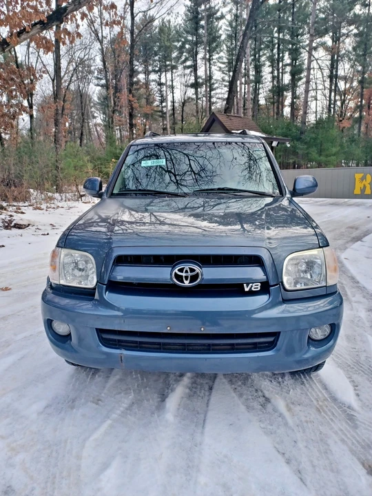 2007 Toyota Sequoia 1st Gen - Image 2 of 21
