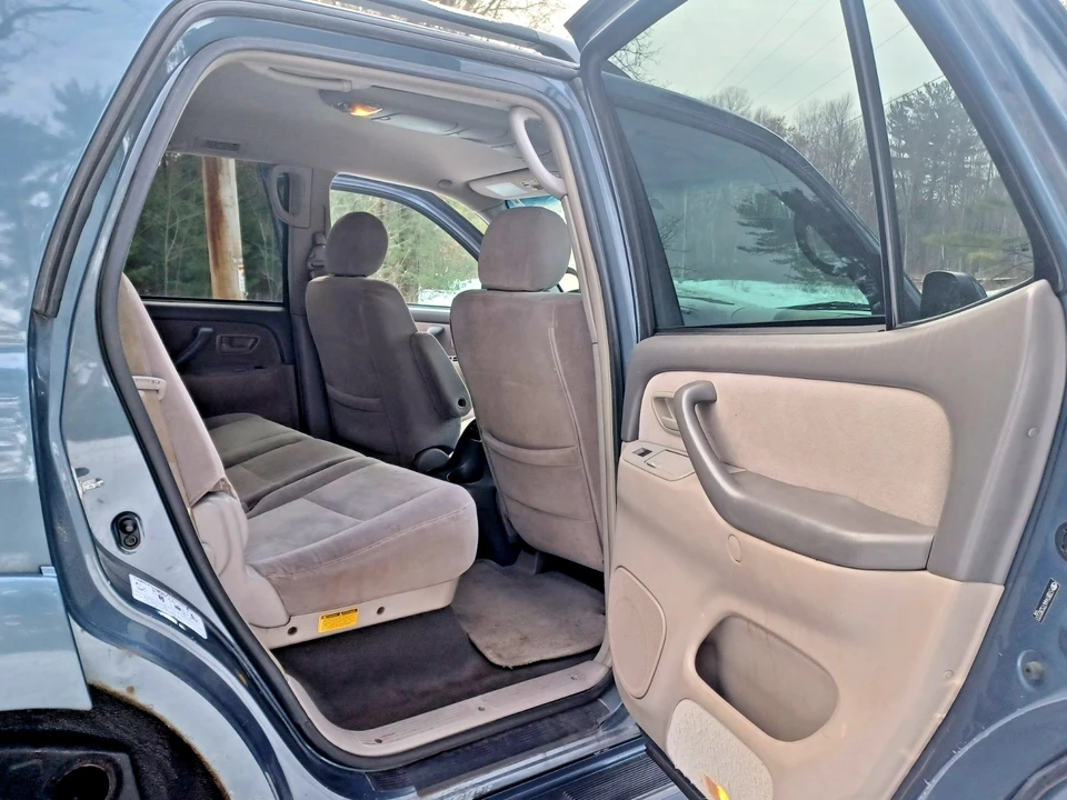 2007 Toyota Sequoia 1st Gen - Image 18 of 21