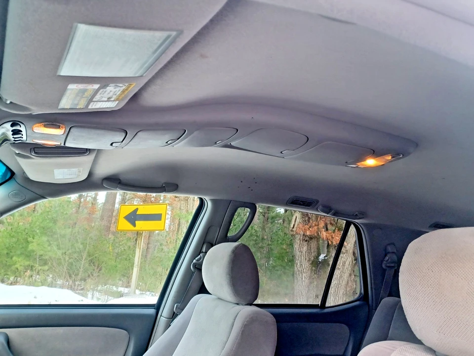 2007 Toyota Sequoia 1st Gen - Image 16 of 21