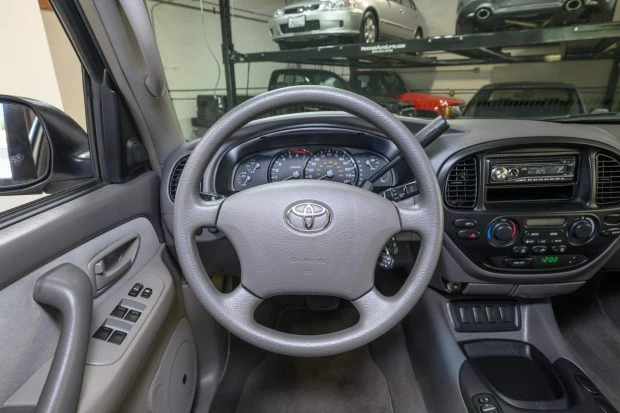 2007 Toyota Sequoia 1st Gen - Image 5 of 7