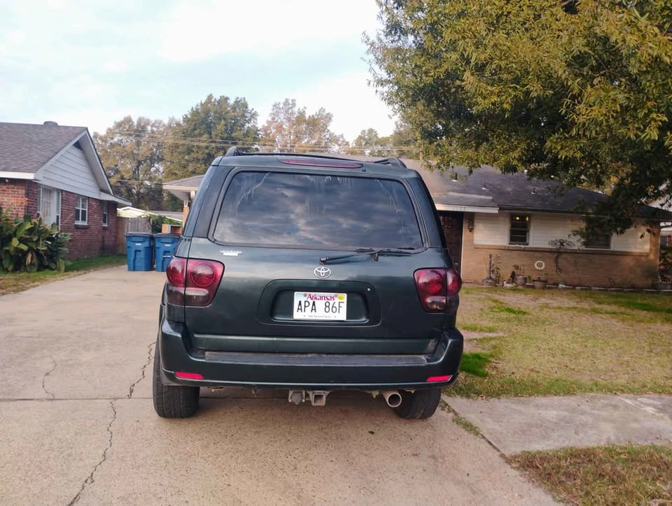 2007 Toyota Sequoia 1st Gen - Image 4 of 4