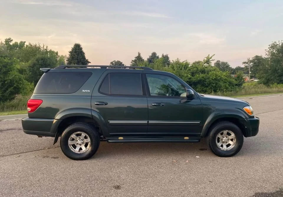 2007 Toyota Sequoia 1st Gen - Image 4 of 19
