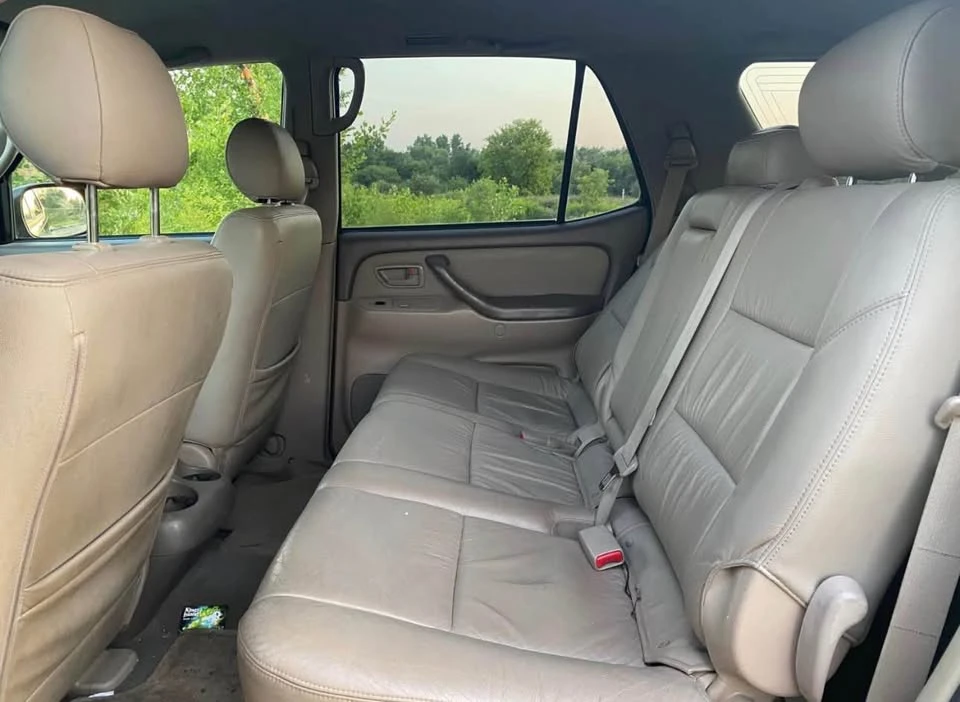 2007 Toyota Sequoia 1st Gen - Image 12 of 19