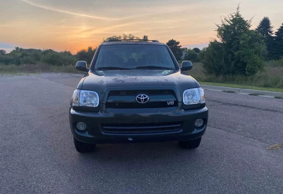 2007 Toyota Sequoia 1st Gen - Image 8 of 19