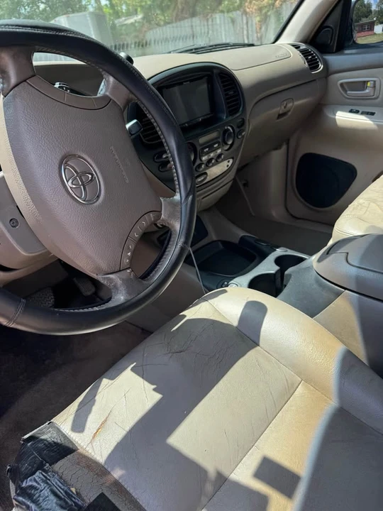 2007 Toyota Sequoia 1st Gen - Image 13 of 19