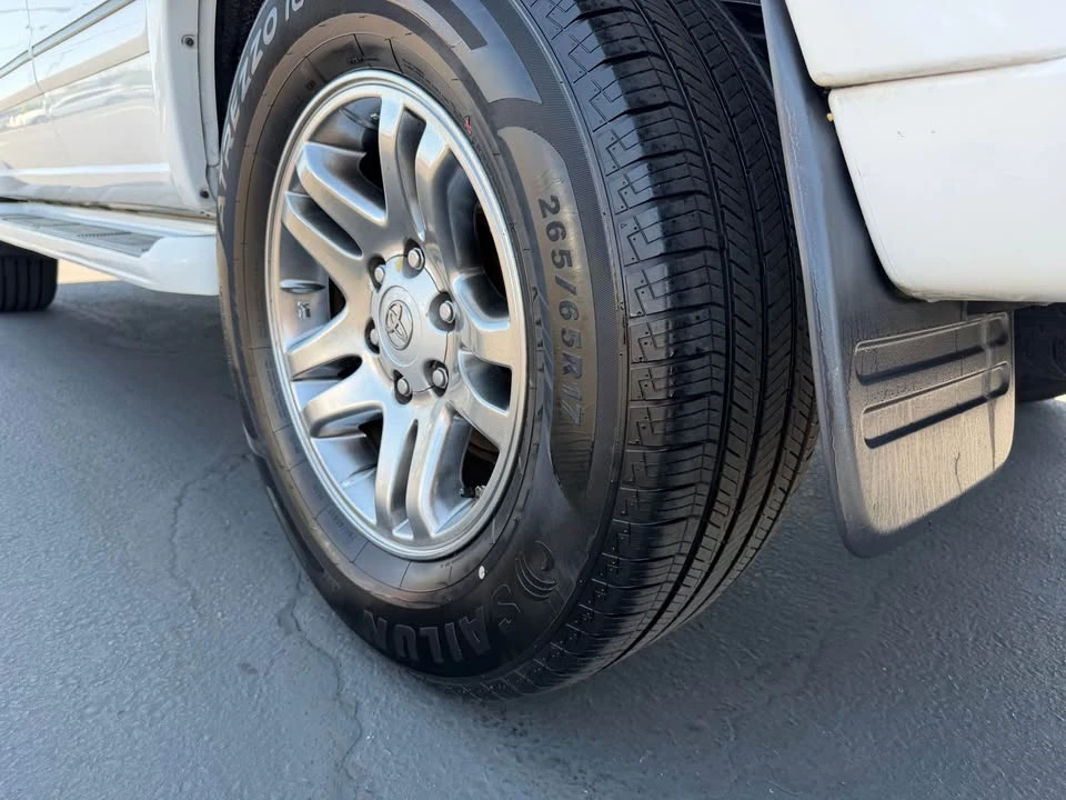2007 Toyota Sequoia 1st Gen - Image 4 of 20