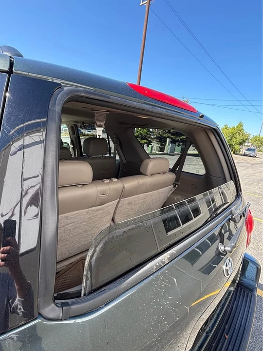 2007 Toyota Sequoia 1st Gen - Image 19 of 21