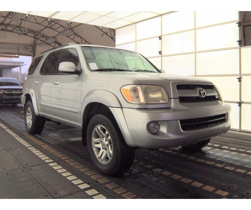 2007 Toyota Sequoia 1st Gen - Image 4 of 12