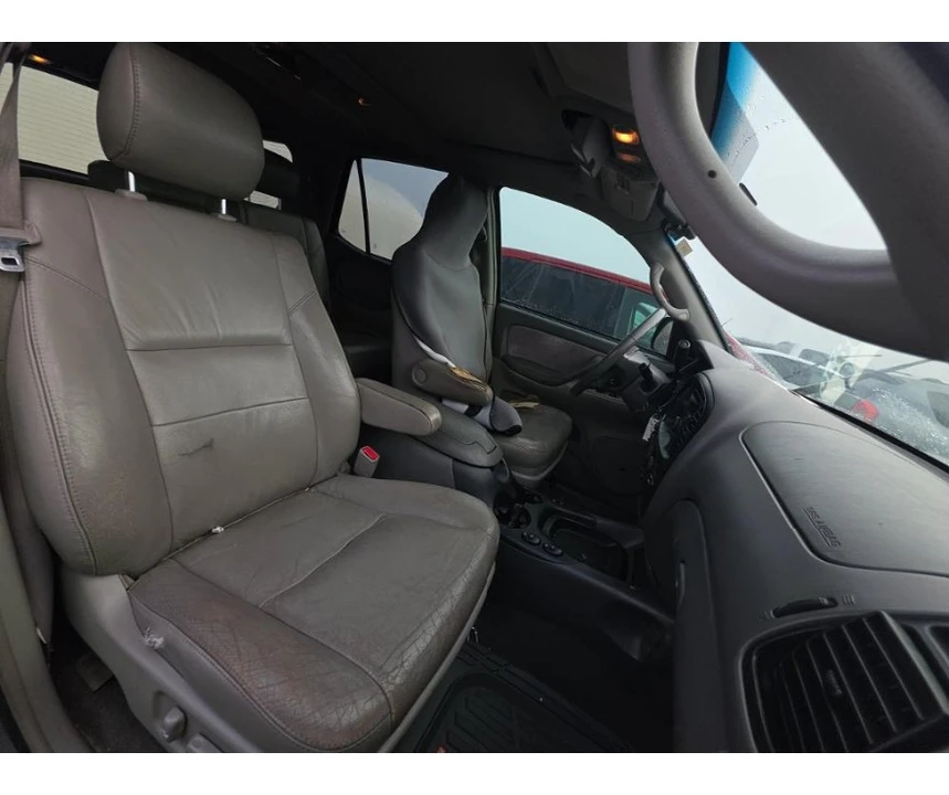 2007 Toyota Sequoia 1st Gen - Image 10 of 12