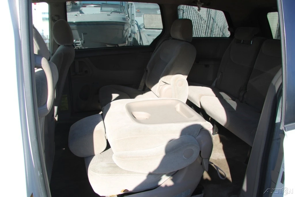 2007 Toyota Sienna 2nd Gen - Image 20 of 21