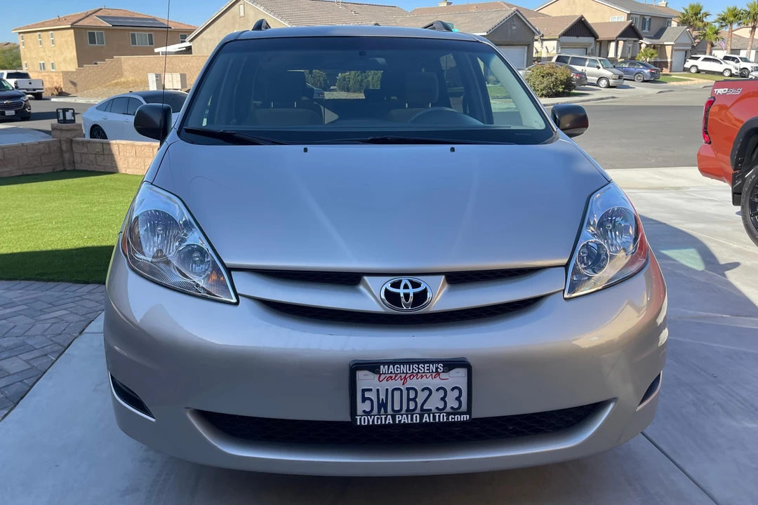 2007 Toyota Sienna 2nd Gen - Image 15 of 31