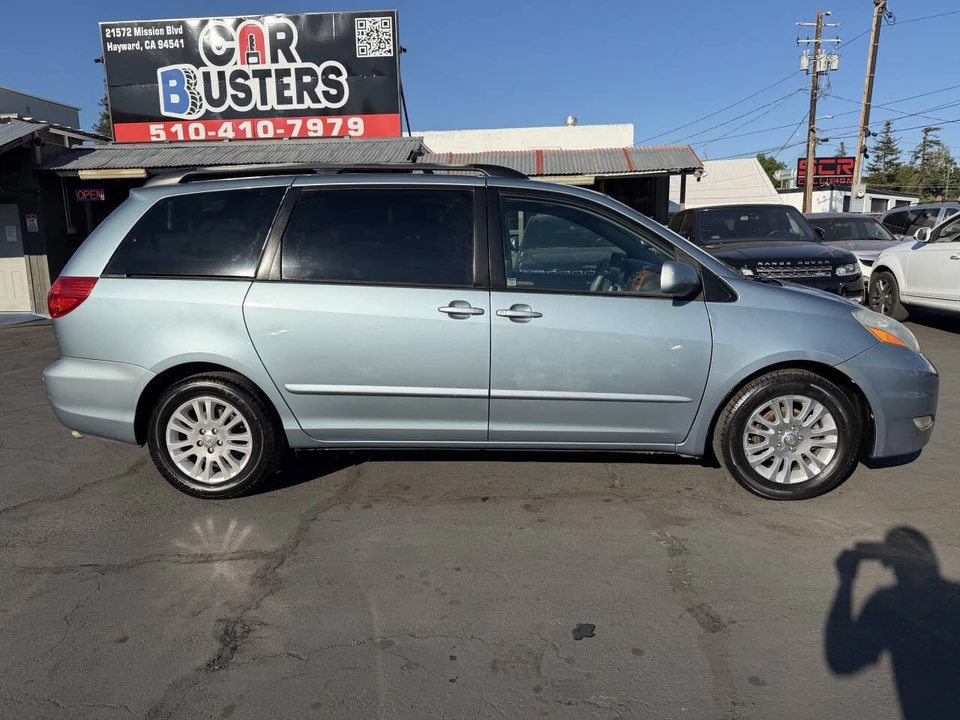2007 Toyota Sienna 2nd Gen - Image 6 of 17