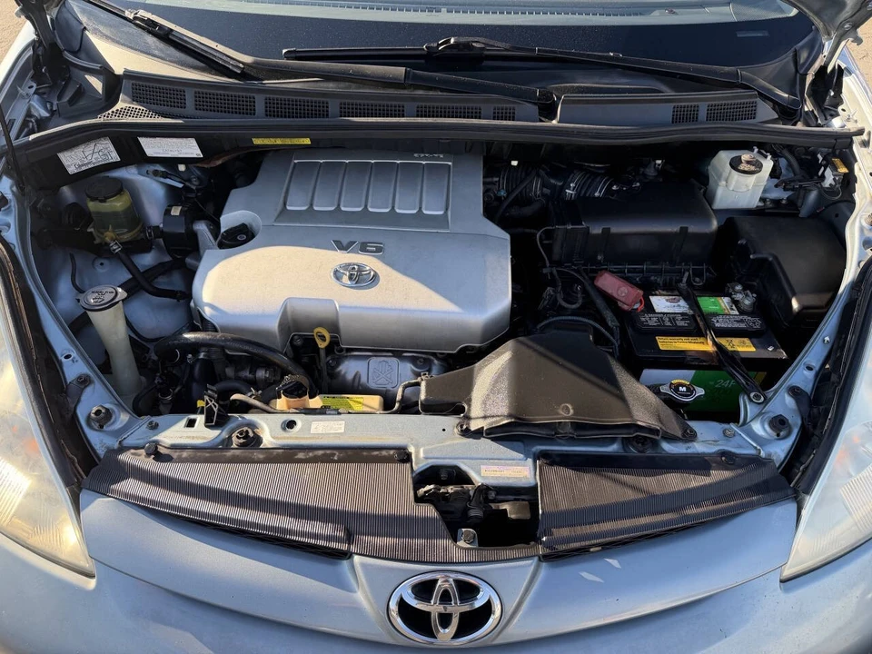 2007 Toyota Sienna 2nd Gen - Image 15 of 17
