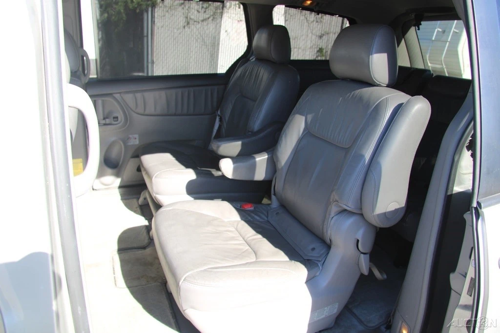 2007 Toyota Sienna 2nd Gen - Image 21 of 21