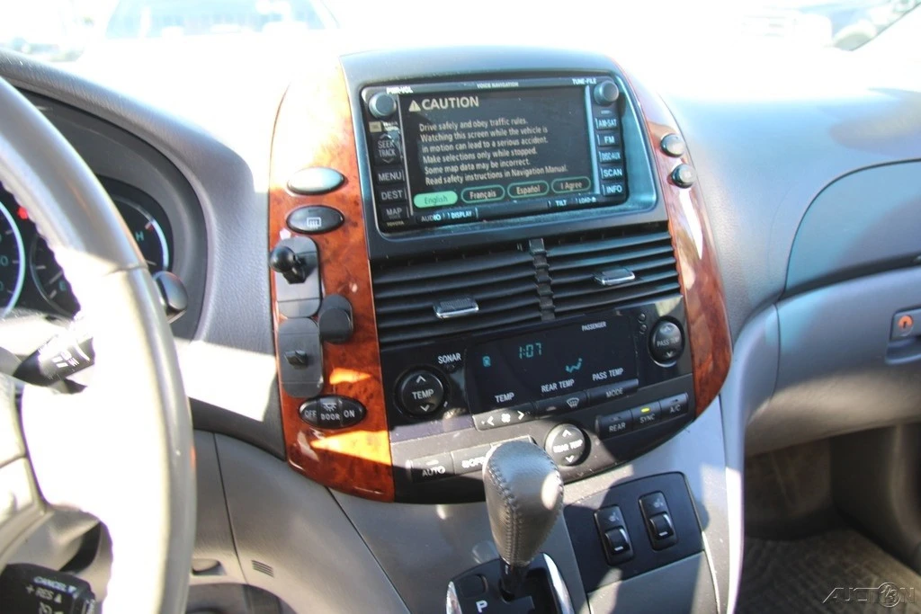 2007 Toyota Sienna 2nd Gen - Image 18 of 21
