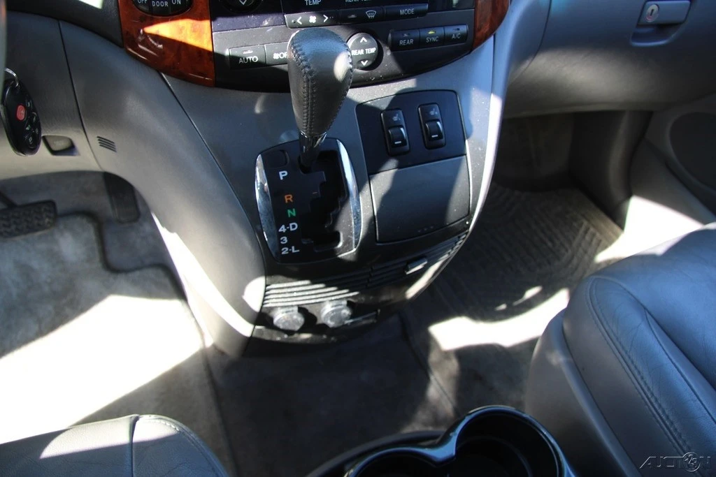2007 Toyota Sienna 2nd Gen - Image 19 of 21