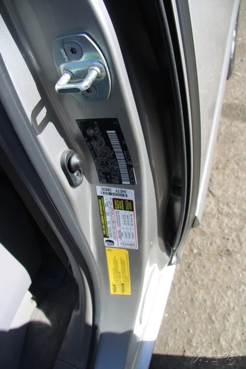 2007 Toyota Sienna 2nd Gen - Image 12 of 21